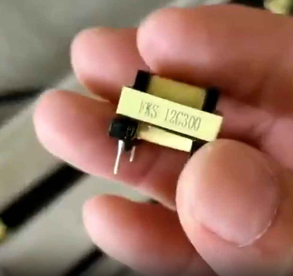 Flying laser marking machine